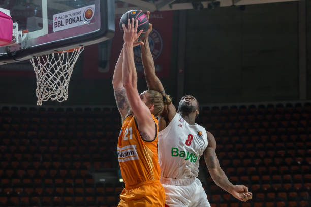 防线拉扯 防线拉扯