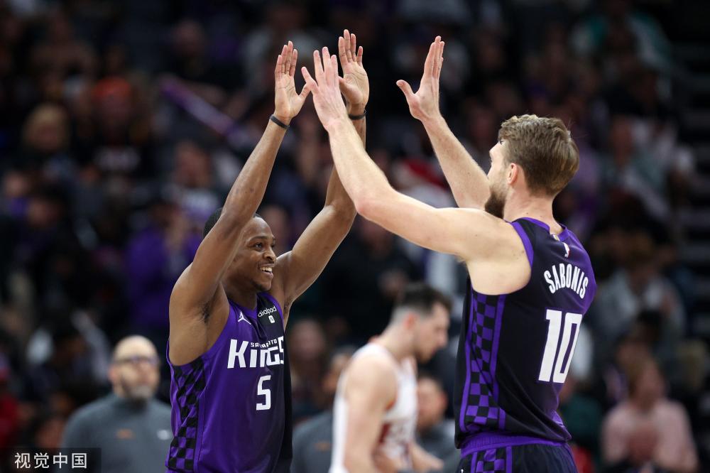 而缺乏中路 而缺乏中路